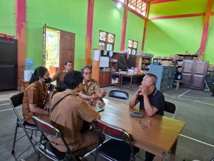 KUNJUNGAN DARI DINAS ARSIP & PERPUSTAKAAN DAERAH